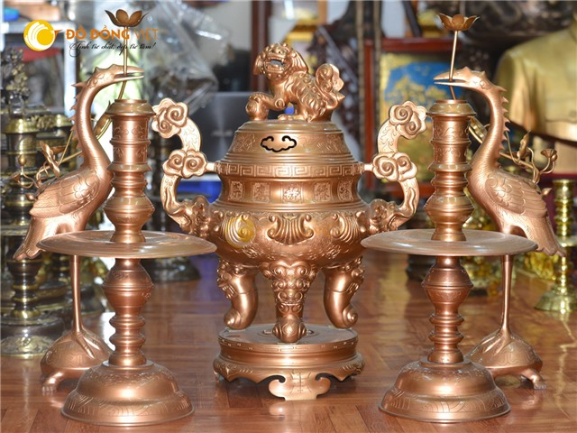 Bộ đỉnh ngũ sự bằng đồng đỏ KT 60 cm