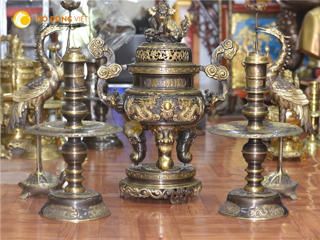 Bộ đỉnh đồng đẹp ngũ sự mài công nghệ, song long chầu nguyệt KT 70 cm