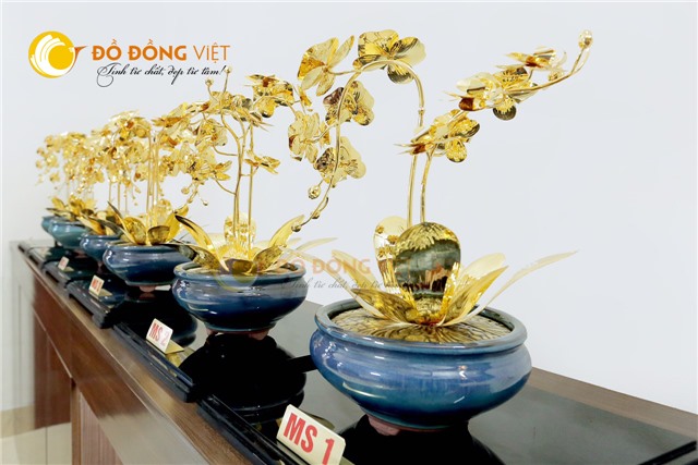 Quà tặng hoa lan mạ vàng 24k đẹp tinh xảo- quà tặng sếp nữ nhân dịp Tết 2022