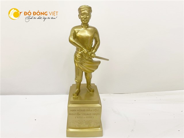 Đúc tượng đồng danh nhân, đúc tượng anh hùng Nguyễn Trung Trực