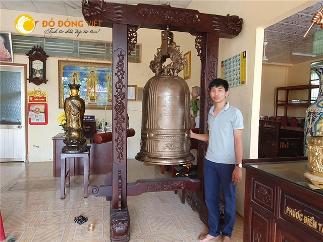 Đúc chuông đồng theo yêu cầu tại cơ sở Đồ đồng Việt
