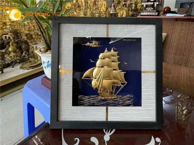 Tranh thuyền buồm bằng vàng lá 24k đẹp tinh xảo từng chi tiết