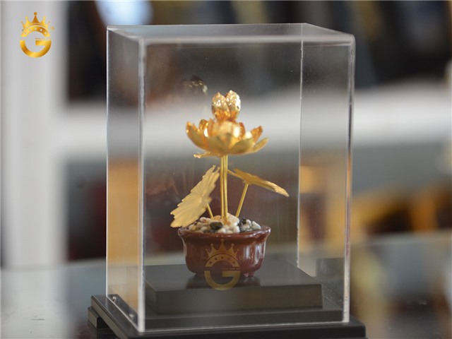 Chậu hoa sen bằng đồng mạ vàng đẹp tinh xảo