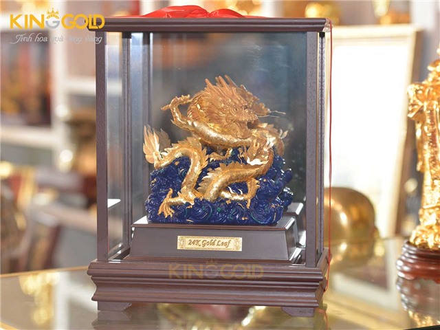 Tượng rồng mạ vàng – món quà tặng sếp nam ý nghĩa