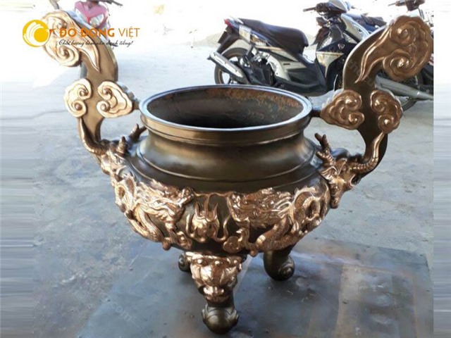 Lư hương đồng có ý nghĩa gì trong thờ cúng tâm linh