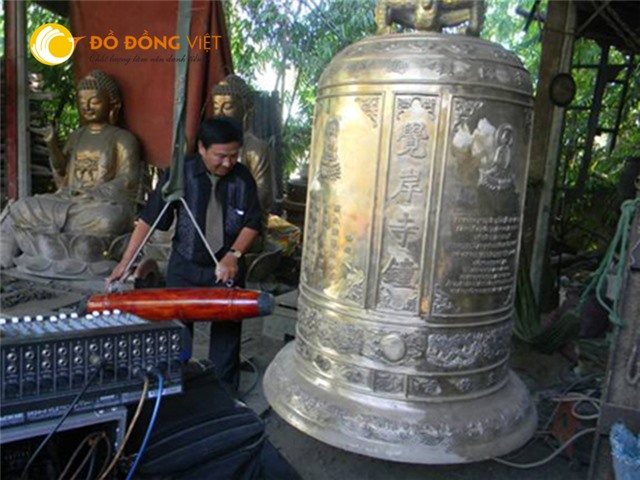 Đồ đồng Việt đúc chuông đại hồng chung theo yêu cầu tại Cần Thơ
