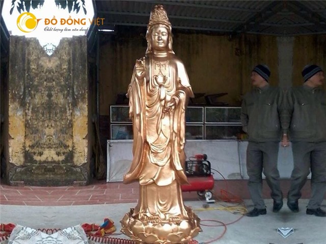 Đúc tượng Quán Thế Âm Bồ Tát bằng đồng