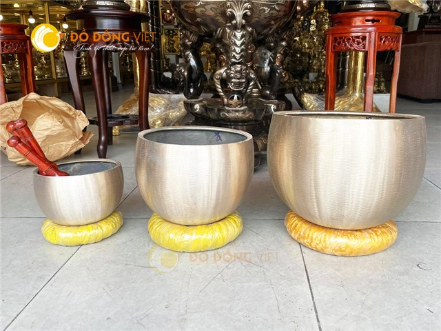 Đúc chuông bát bằng đồng theo kích thước yêu cầu