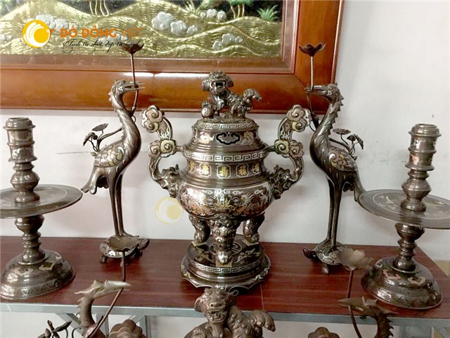 Bộ đỉnh đồng thờ cúng khảm ngũ sắc chất lượng tại tỉnh Trà Vinh