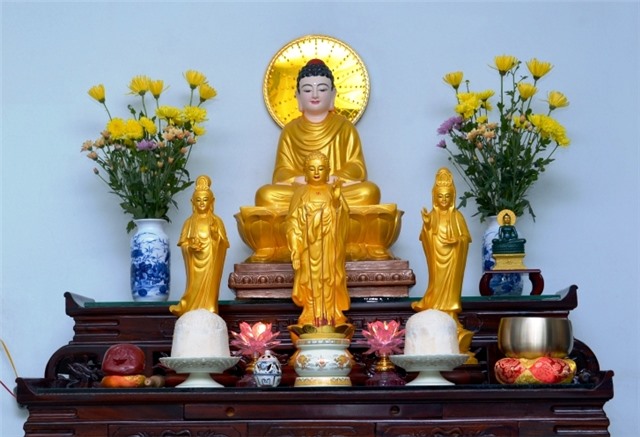 Địa chỉ bán tượng Phật dát vàng uy tín tại Việt Nam