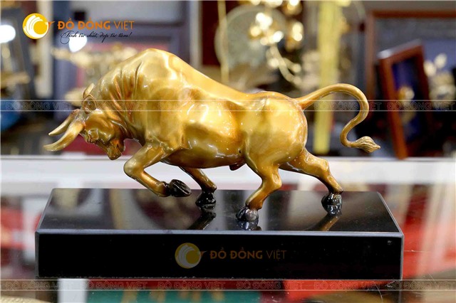 Báo giá tượng bò tài chính tại Đồ đồng Việt Cần Thơ