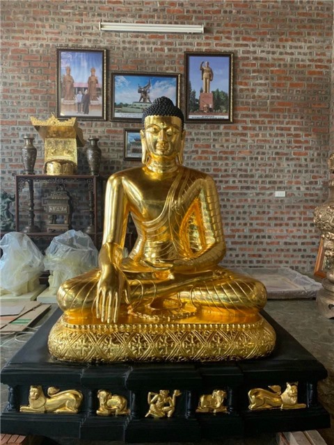 Tượng Phật ngồi thiền bằng đồng đúc thủ công truyền thống