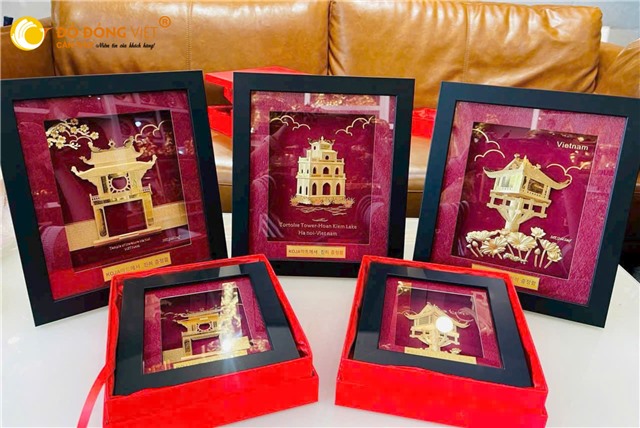TOP 3 QUÀ TẶNG DÀNH CHO SẾP, ĐỐI TÁC HAY KHÁCH HÀNG NƯỚC NGOÀI MỪNG NGÀY ĐẠI LỄ 30/4 - 1/5!