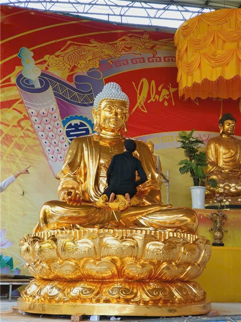 ĐỒ ĐỒNG VIỆT CẦN THƠ - ĐỊA CHỈ DÁT VÀNG LÊN TƯỢNG PHẬT TẠI CHÙA THEO YÊU CẦU UY TÍN TẠI CẦN THƠ
