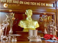 Đúc tượng đồng Bác Hồ dát vàng tại Đồ đồng Việt Cần Thơ