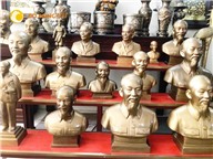 Đúc tượng Bác Hồ bán thân bằng đồng vàng theo yêu cầu