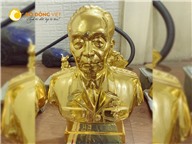 Đúc tượng đại tướng Võ Nguyên Giáp bằng đồng dát vàng theo yêu cầu