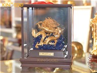 Tượng rồng mạ vàng – món quà tặng sếp nam ý nghĩa