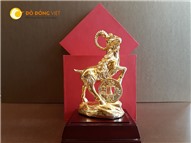 Quà tặng linh vật phong thủy- tượng dê mạ vàng đẹp tinh xảo