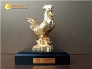 Tượng gà bằng đồng mạ vàng làm quà tặng phong thủy