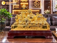 Tượng Phật Di Lặc Ngũ Phúc Ngồi Trên Núi Tiền – Biểu Tượng Cát Tường Và Thịnh Vượng